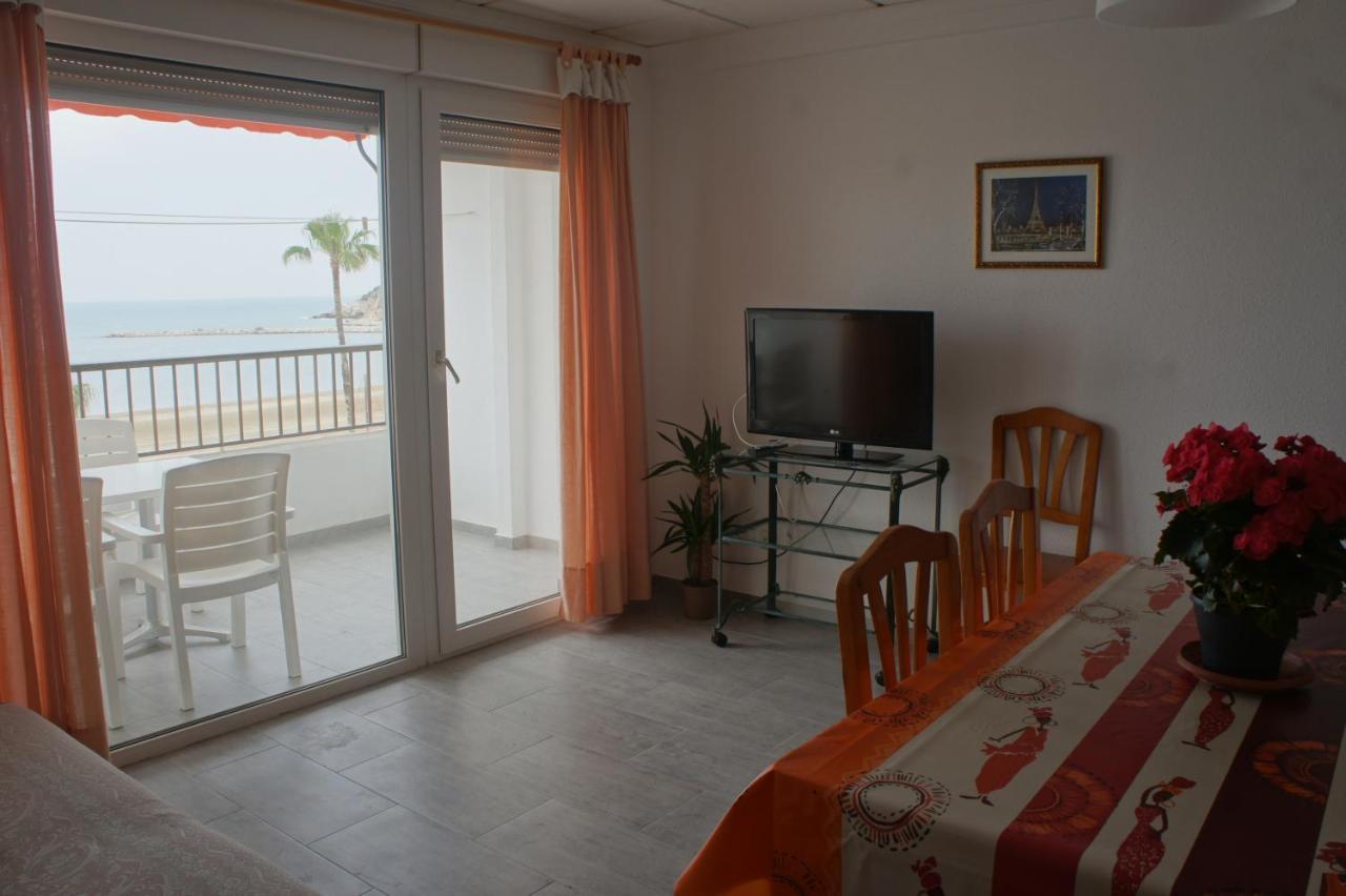 Apartamento Dos Dormitorios, Primera Linea Y Aire Acondicionado Peniscola Luaran gambar